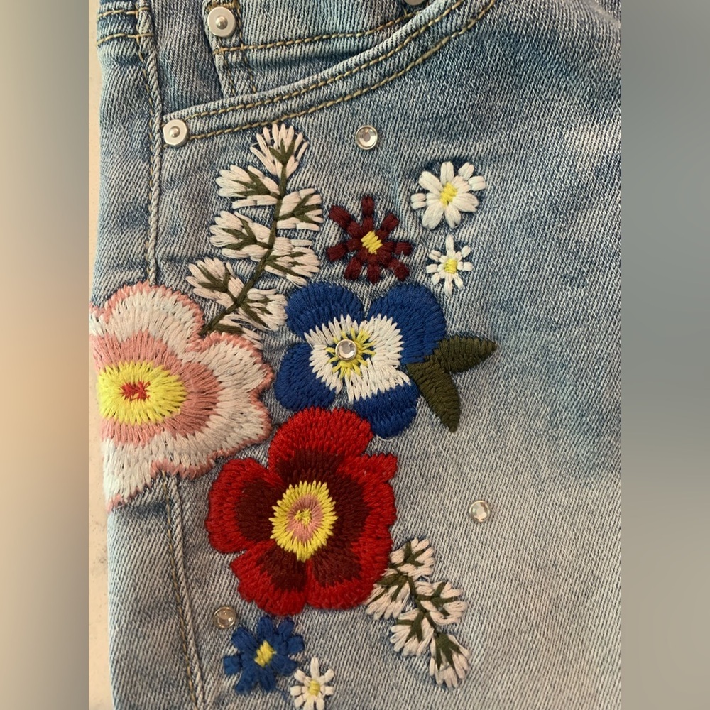 Embroidered Light Blue Denim Shorts - Picture 7 of 8